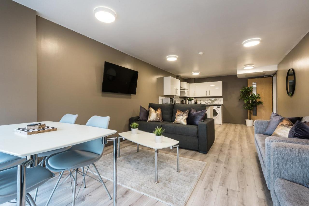 Host Apartments - Spacious 3 Bed Apartment With 3 Ensuitesリヴァプール エクステリア 写真