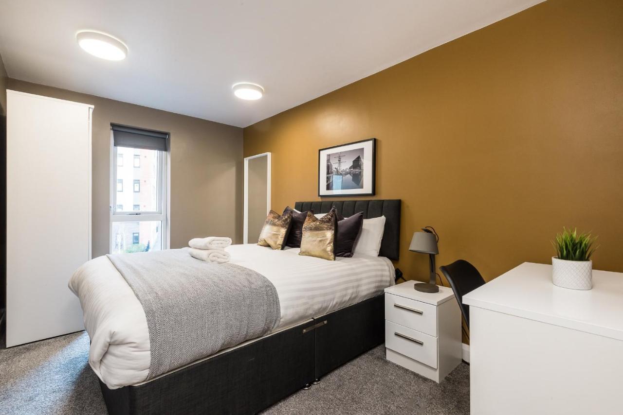 Host Apartments - Spacious 3 Bed Apartment With 3 Ensuitesリヴァプール エクステリア 写真
