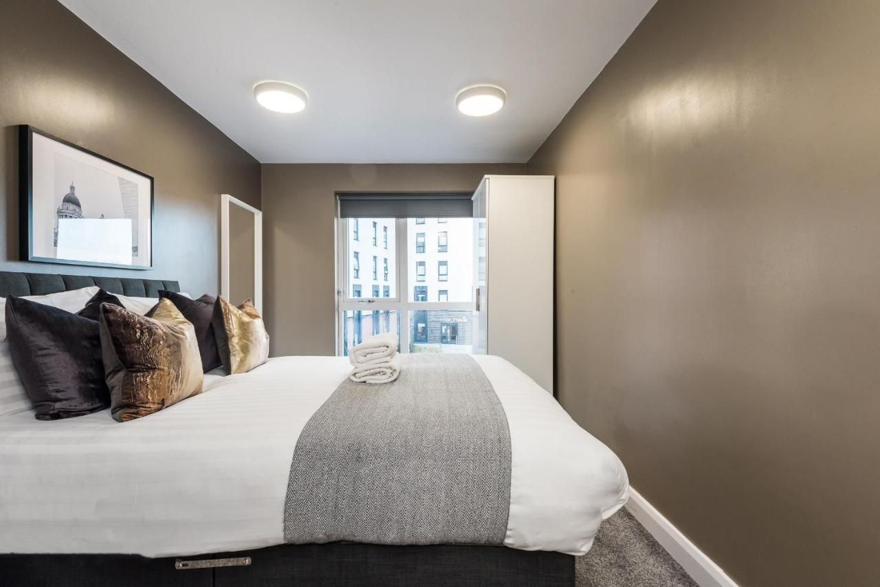 Host Apartments - Spacious 3 Bed Apartment With 3 Ensuitesリヴァプール エクステリア 写真